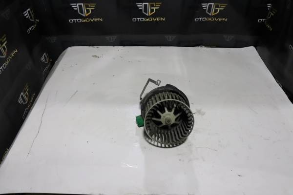 FORD TRANSİT 120 - 120 V ÇIKMA PARÇA TRANSİT V184 KLİMA MOTORU